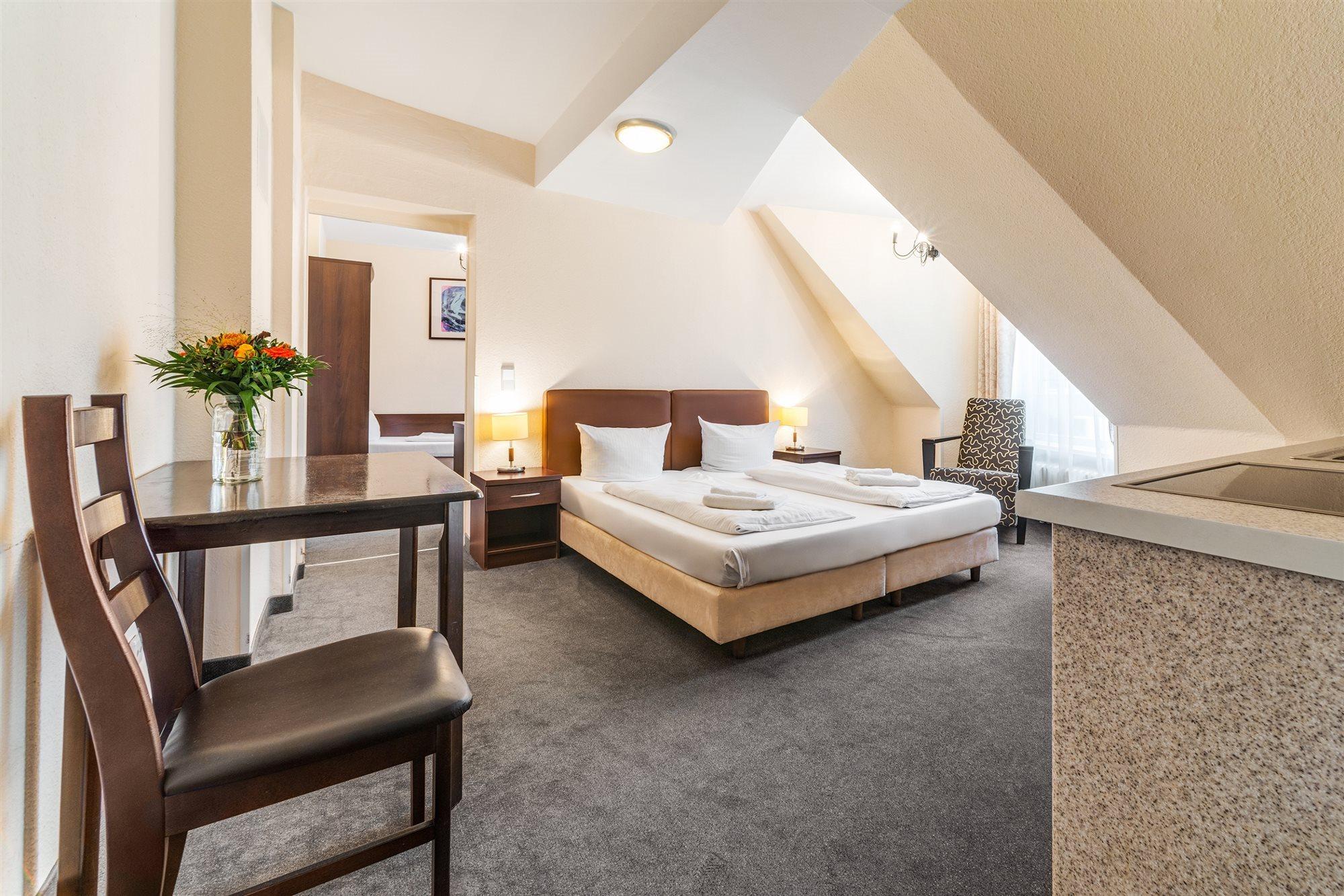 Upper Room Hotel Kurfuerstendamm Berlin Exterior foto