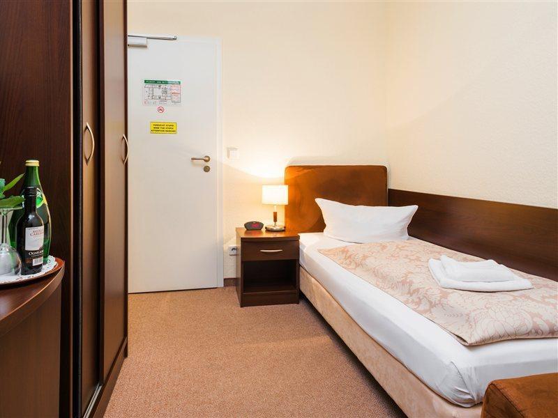 Upper Room Hotel Kurfuerstendamm Berlin Exterior foto