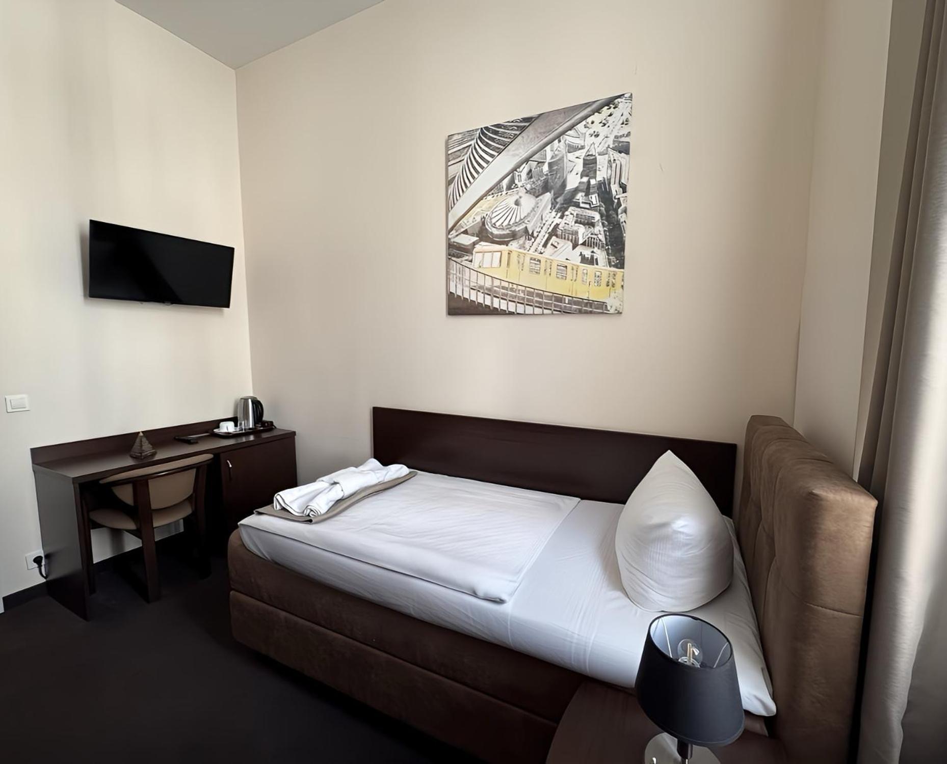 Upper Room Hotel Kurfuerstendamm Berlin Exterior foto