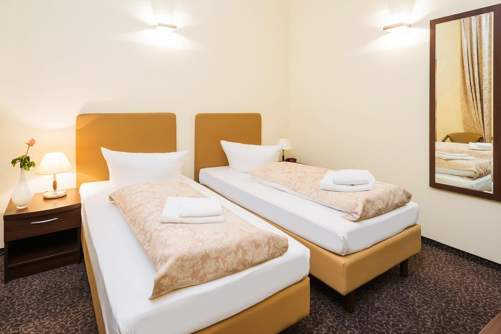 Upper Room Hotel Kurfuerstendamm Berlin Exterior foto