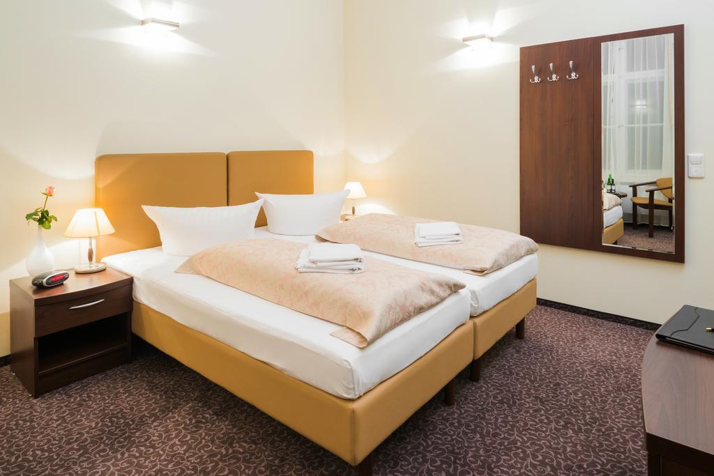 Upper Room Hotel Kurfuerstendamm Berlin Cameră foto