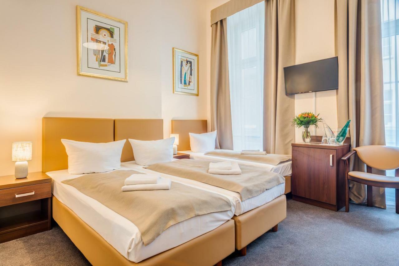 Upper Room Hotel Kurfuerstendamm Berlin Exterior foto