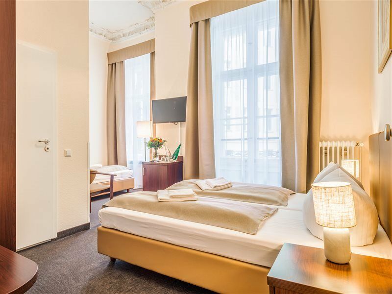Upper Room Hotel Kurfuerstendamm Berlin Exterior foto